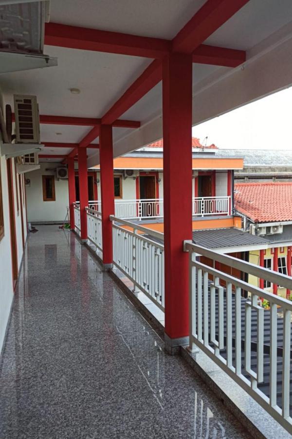 Harmony House Syariah Near Alun Alun Pati Mitra Reddoorz Otel Dış mekan fotoğraf
