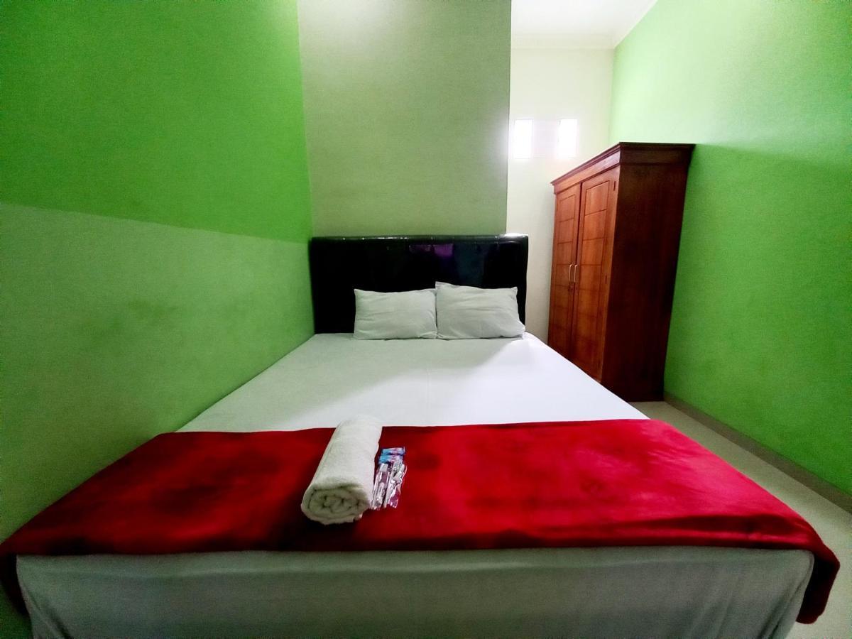 Harmony House Syariah Near Alun Alun Pati Mitra Reddoorz Otel Dış mekan fotoğraf
