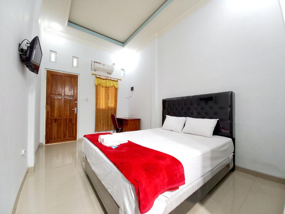 Harmony House Syariah Near Alun Alun Pati Mitra Reddoorz Otel Dış mekan fotoğraf